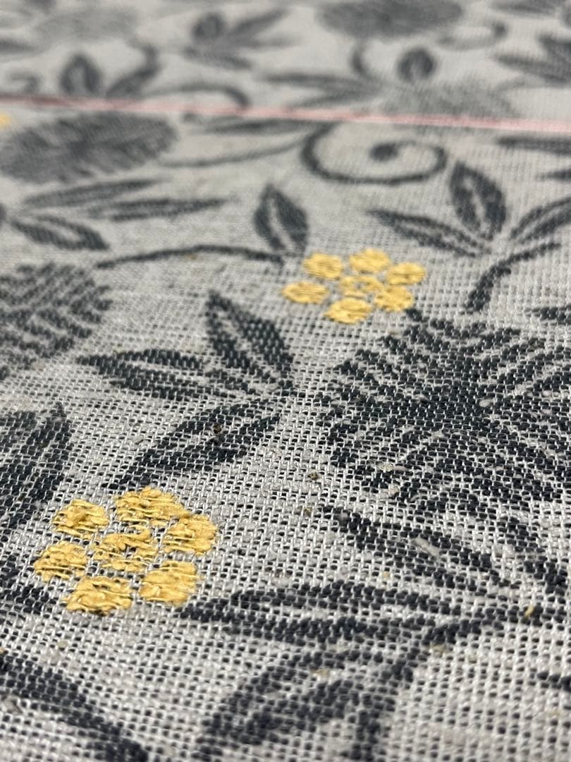 【門間貴美子 】新品未使用　正絹 洒落袋帯 草花唐草文様 錫色グレー 紬調