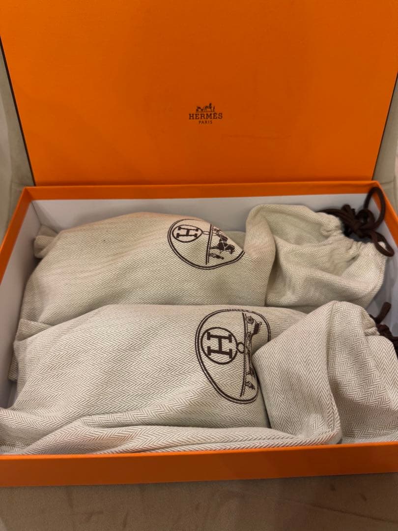 【ユリ】HERMES サンダル　イズミール　ステッチ　44 ノワール