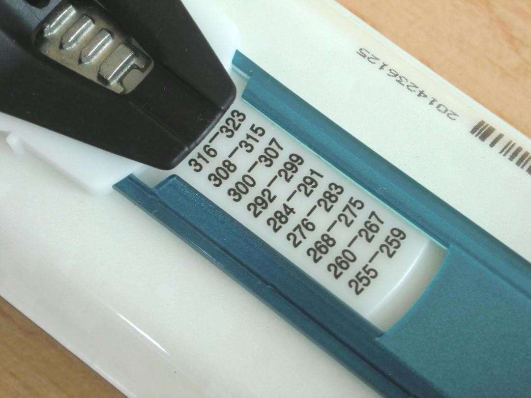 ■■11月限定■送料無料■ELAN■女性用スキー4点セット■140/23.5■■