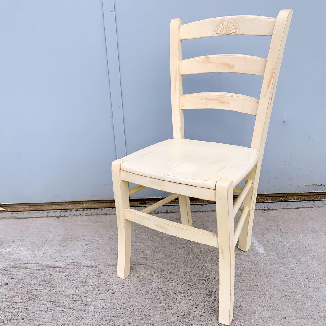【美品】シャビー ダイニングチェア 木製 アンティーク調 ビンテージ 椅子①