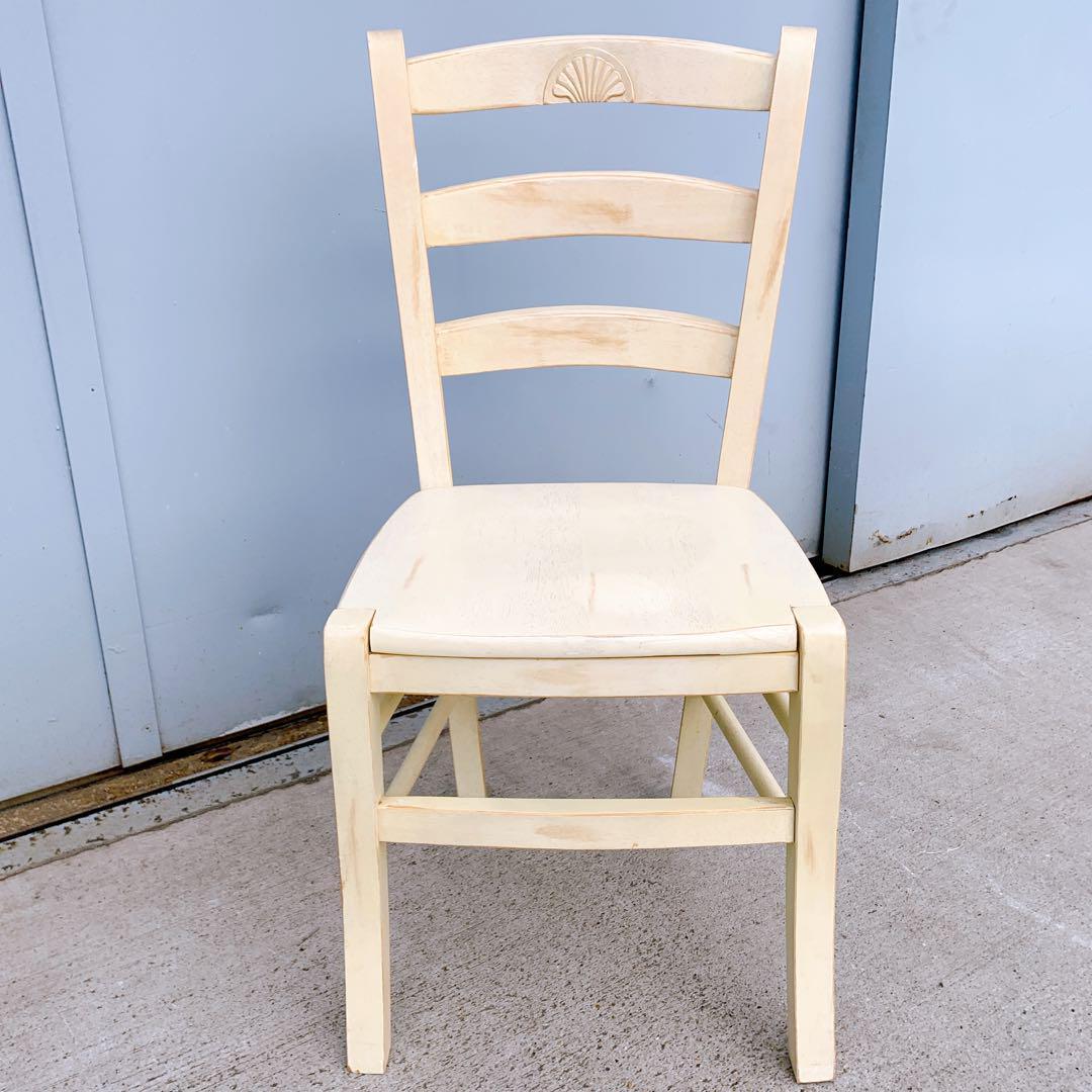 【美品】シャビー ダイニングチェア 木製 アンティーク調 ビンテージ 椅子①