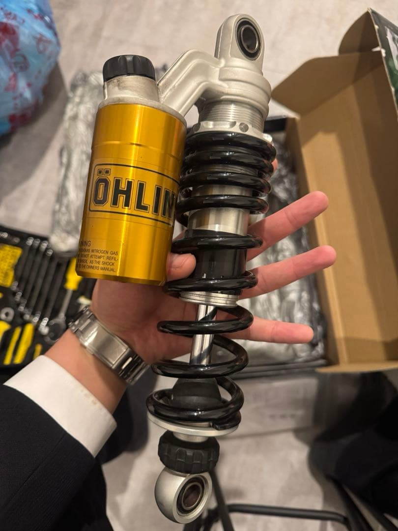 Öhlins オーリンズ リアサスペンション レブル250 reble250