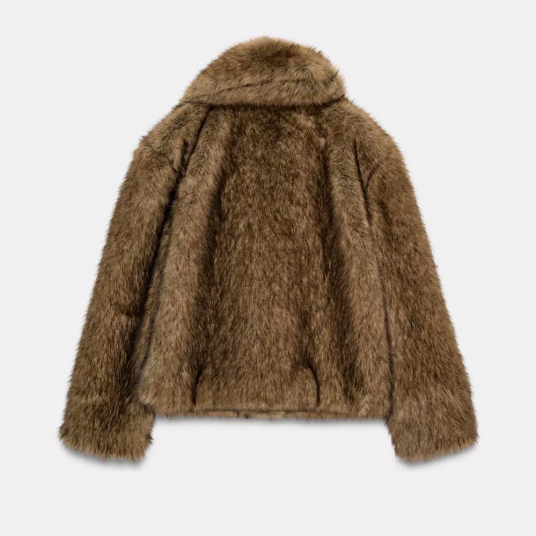 【新品】ZARAのショートフェイクファーコート Sサイズ ブラウン 完売品