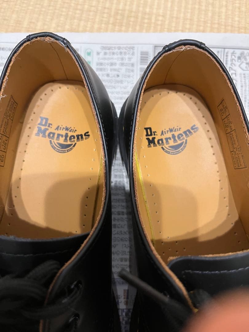 Dr.Martens 3ホール UK8 / EU42 黒 1回のみ着用 美品