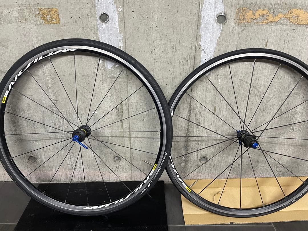 MAVIC アクシウム　前後セット　シマノフリー