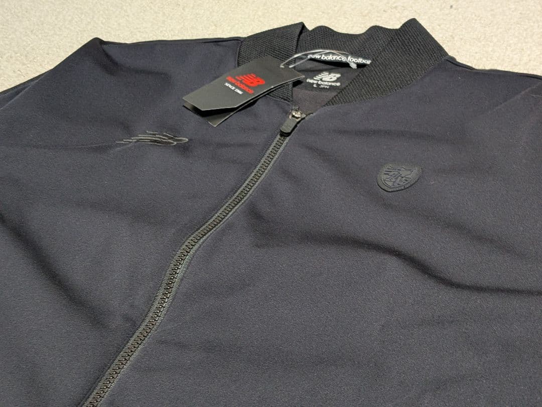 新品未使用 2023 ニューバランス FC東京別注ジャージ ウィンドジャケットL