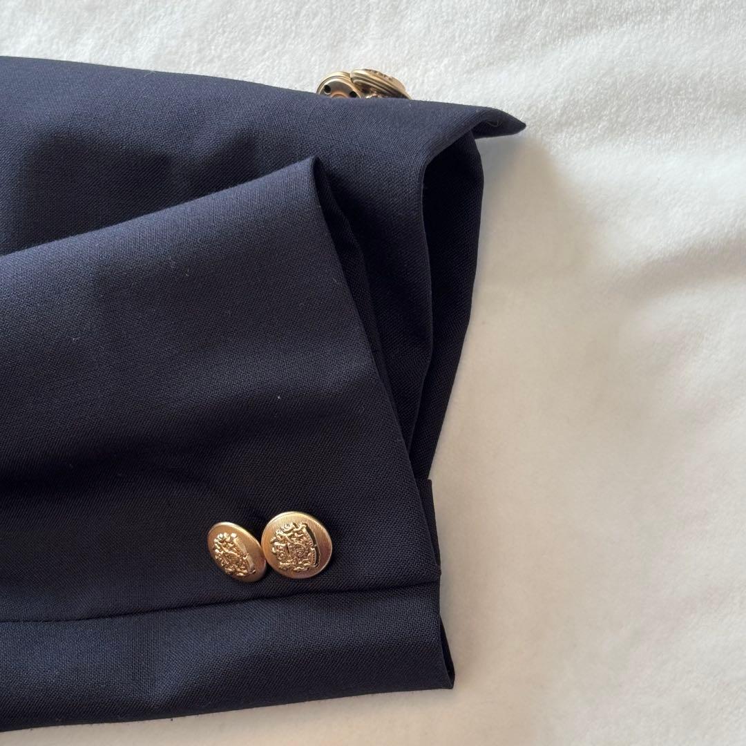 試着のみ☆120グリーンレーベルリラクシング　ネイビー スーツ　金ボタン　130