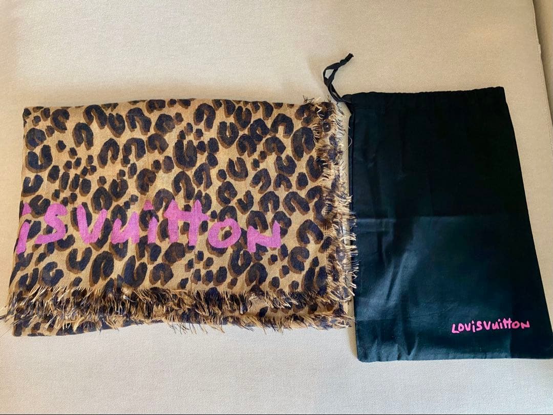 【うりぽんぽん】ルイヴィトン レオパード マフラー M72215
