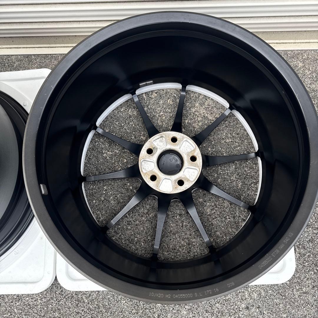 OZ Racing スーパーフォージアータ マットブラック20インチ　2本