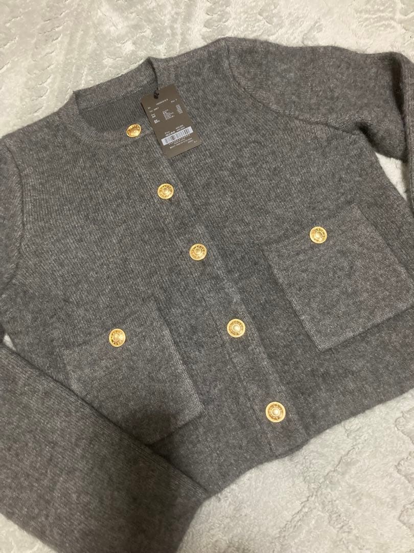 新品カシミヤブレンドノーカラーニットジャケット