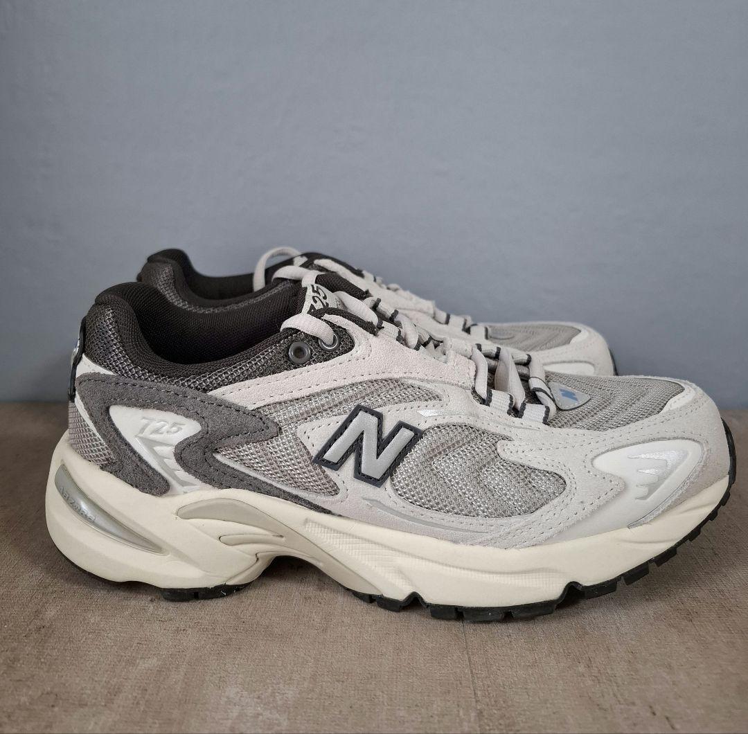 【未使用級】NewBalance ML725CK 23cm スニーカー