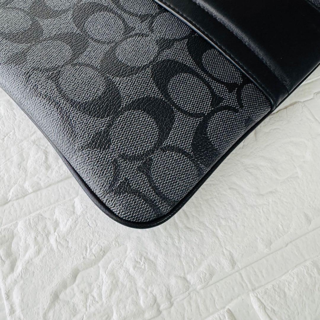 COACHコーチ 【新品未使用】レザー シグネチャー　ショルダーバッグ ブラック