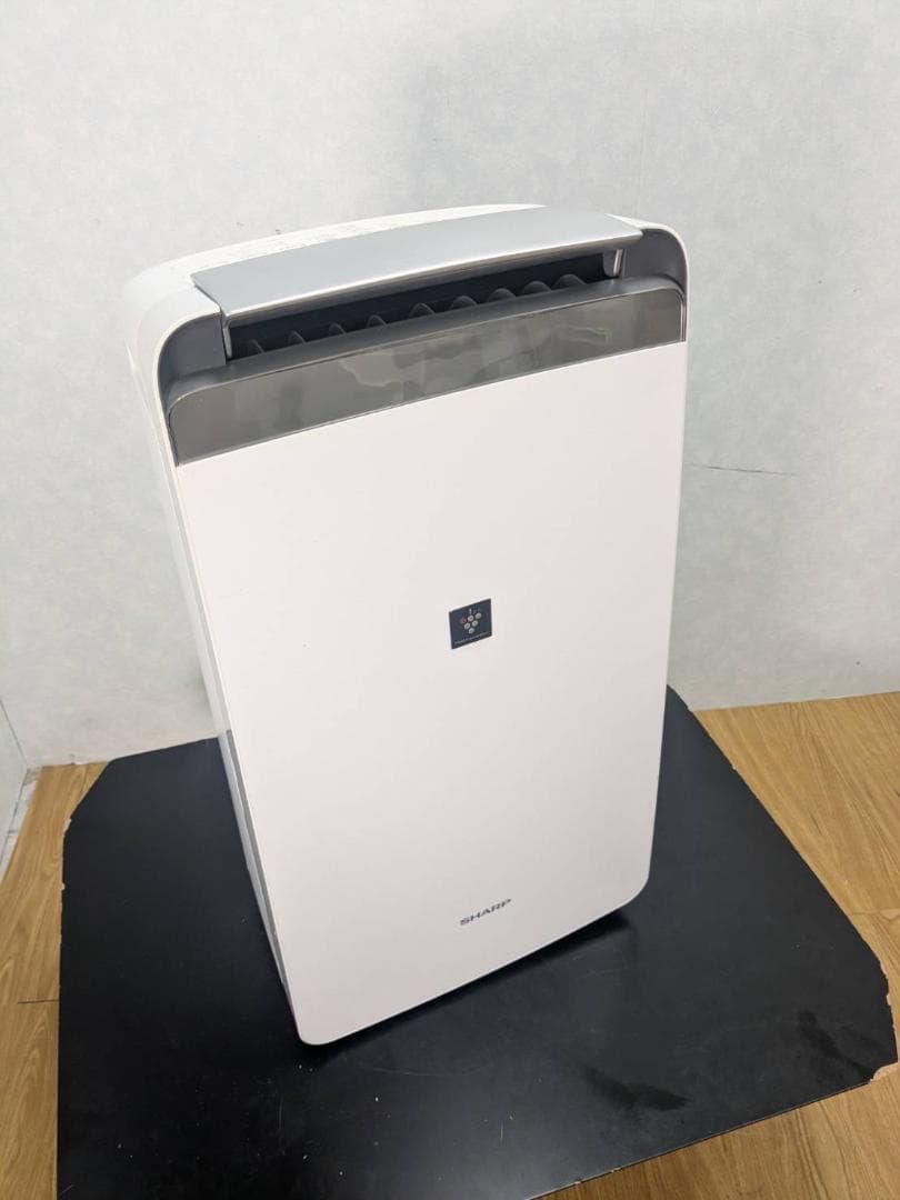 Y☆238 シャープ 衣類乾燥除湿機 CV-L180-W 2021年