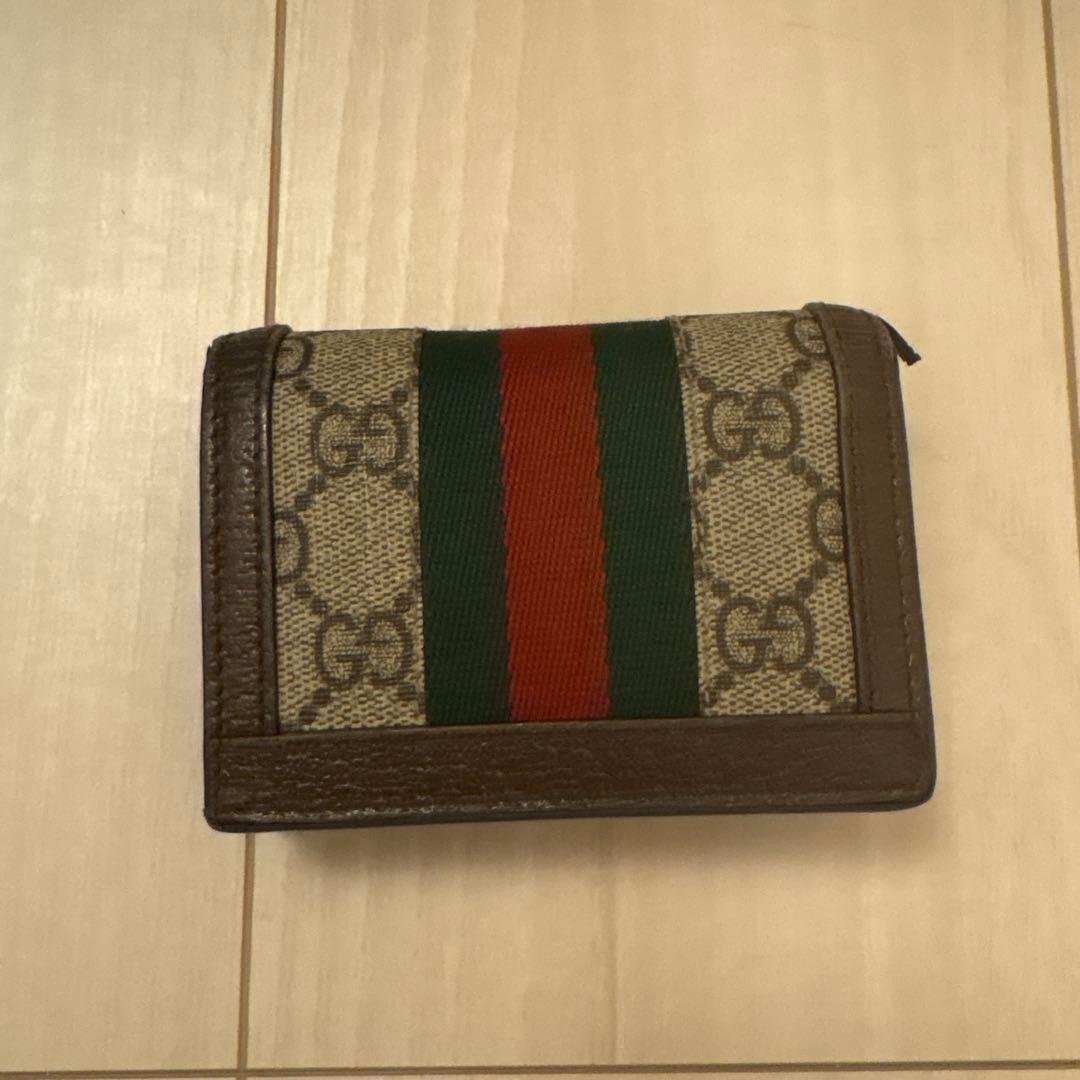 GUCCI 折りたたみ財布
