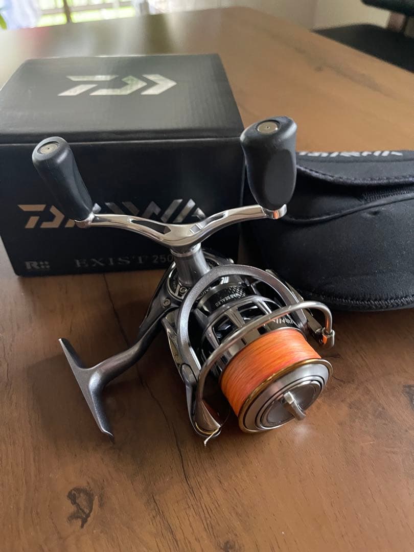[美品]Daiwa Exist 2508PE-DHスピニングリール