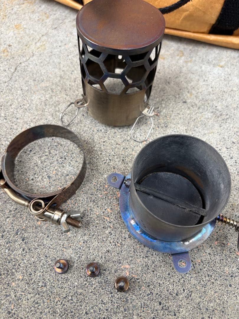 tomount チタン折りたたみ薪ストーブ