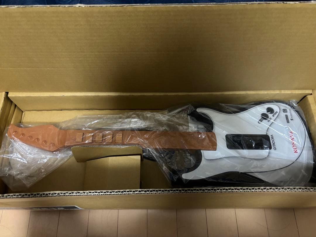 KONAMI GITADORA専用ギターコントローラ プレミアムモデル