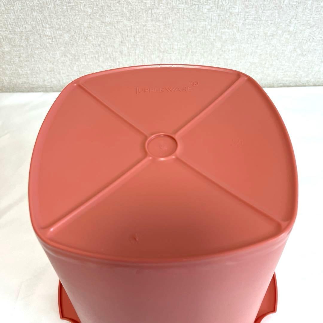 新品未使用　タッパーウェア　マキシクィーンデコレーター