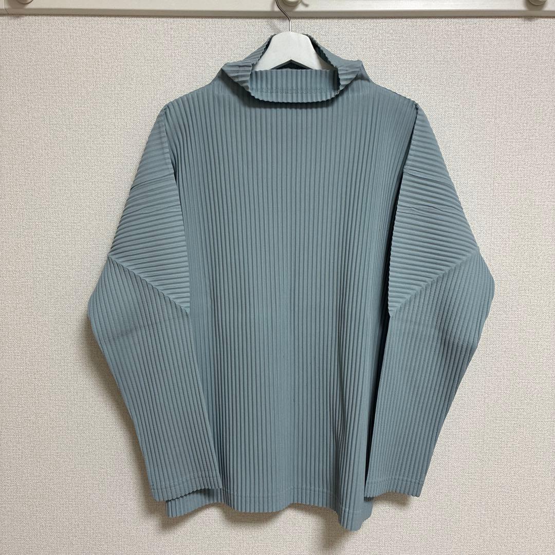 HOMME PLISSE ハイネックトップス サイズ3