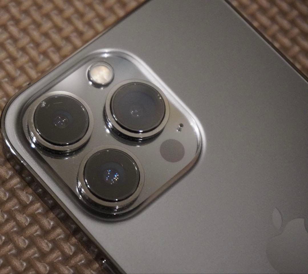 iPhone 13 Pro 256GB グラファイト 美品 即購入可SIMフリー