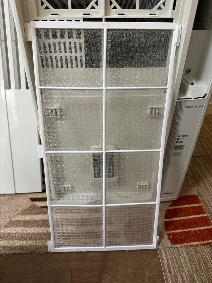 コロナルームエアコンウインド形冷房専用 型式CW-1617