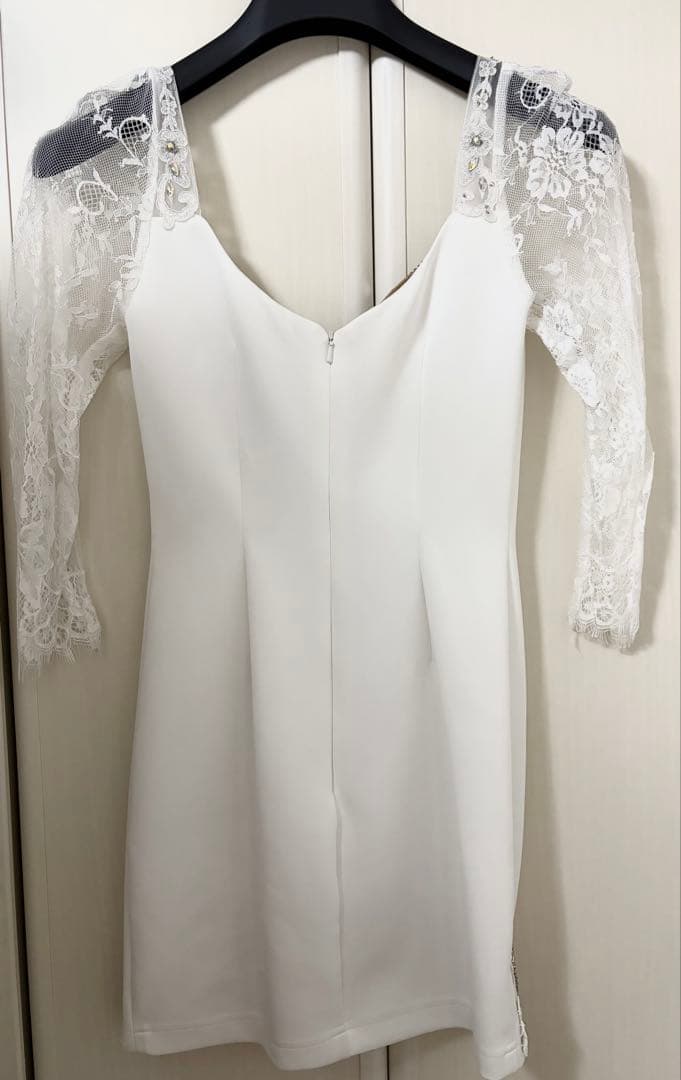 【Angel R】ビジュー 袖あり ミニドレス キャバドレス