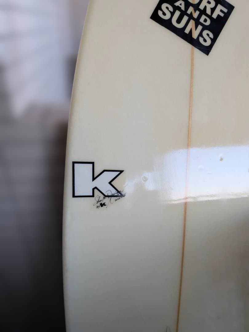 PLUS ONE プラスワン サーフボード 6’1″ SFCフィン付 ケース付