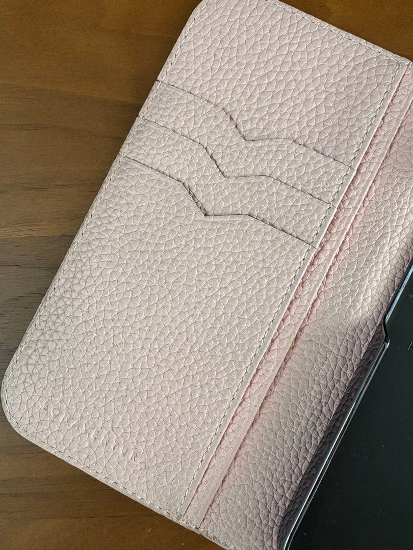 【BONAVENTURA】iPhone16 グレージュ×サクラ