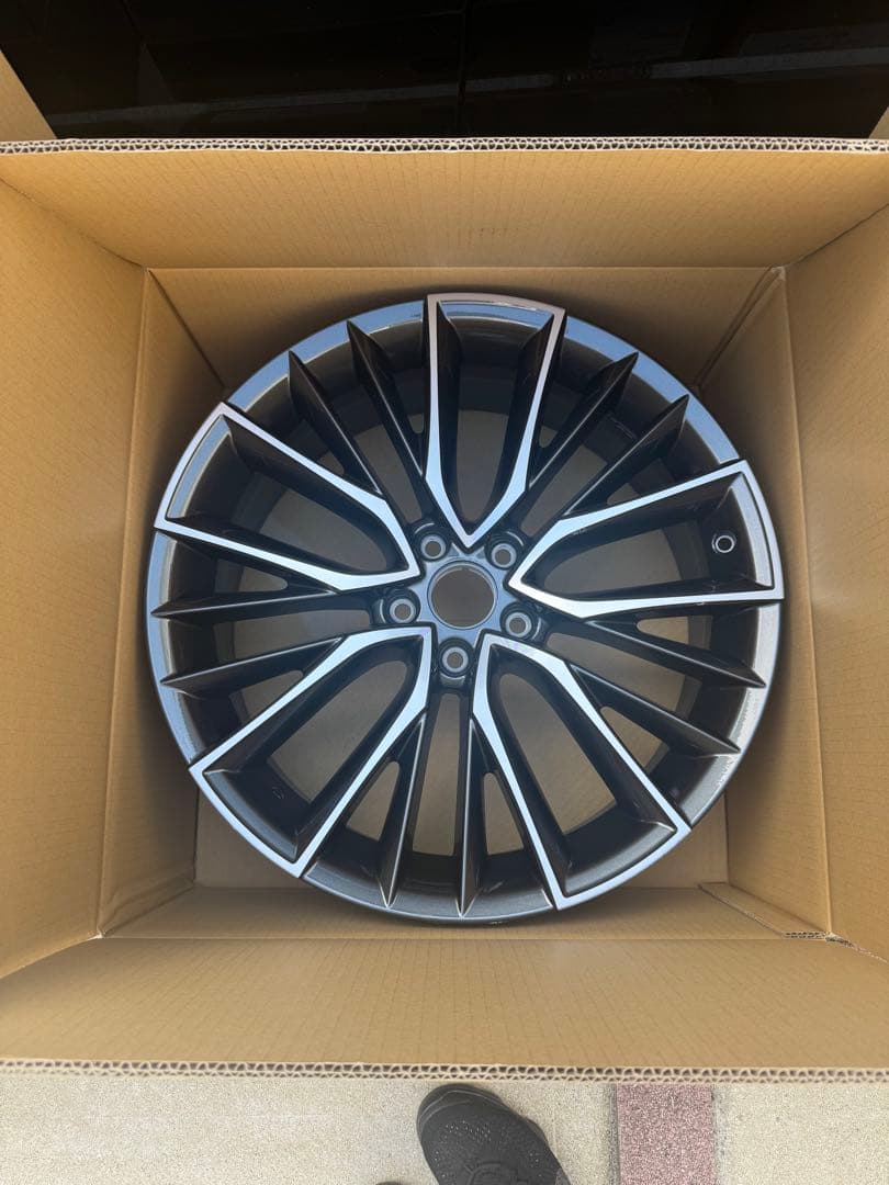 【送料無料！】 レクサス NX 20インチ 純正ホイール4本セット