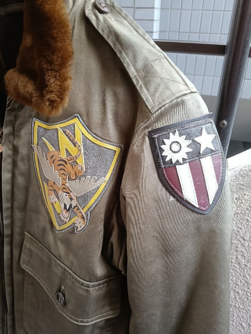 激レア！ バズリクソンズ　B-10