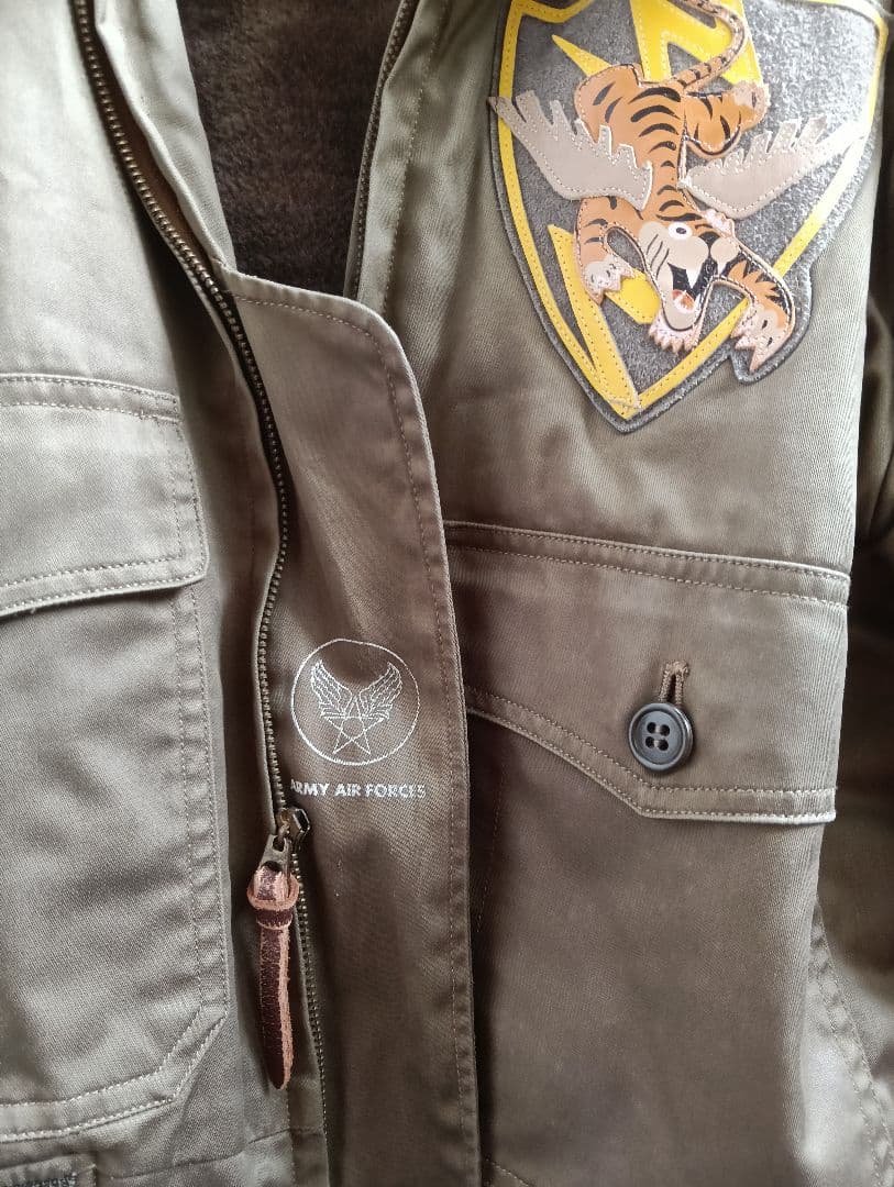 激レア！ バズリクソンズ　B-10