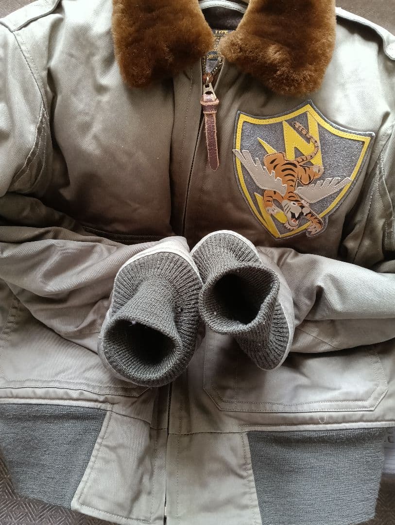 激レア！ バズリクソンズ　B-10