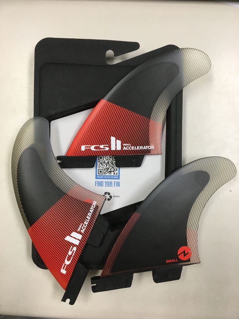 FCS2 アクセルレーター　PC カーボン Sサイズ