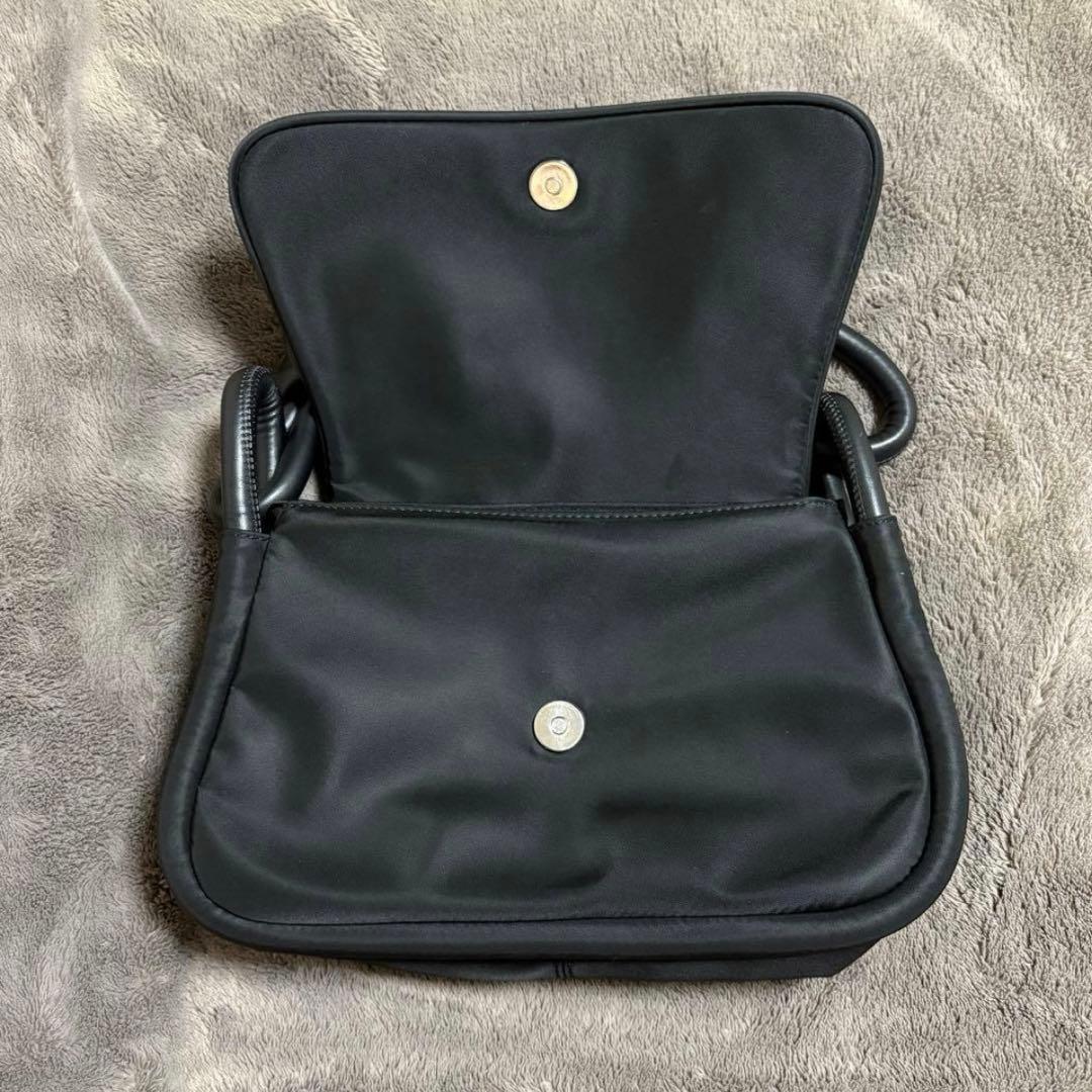 バッグ GANNI KNOT FLAP OVER HAND BAG BLACK