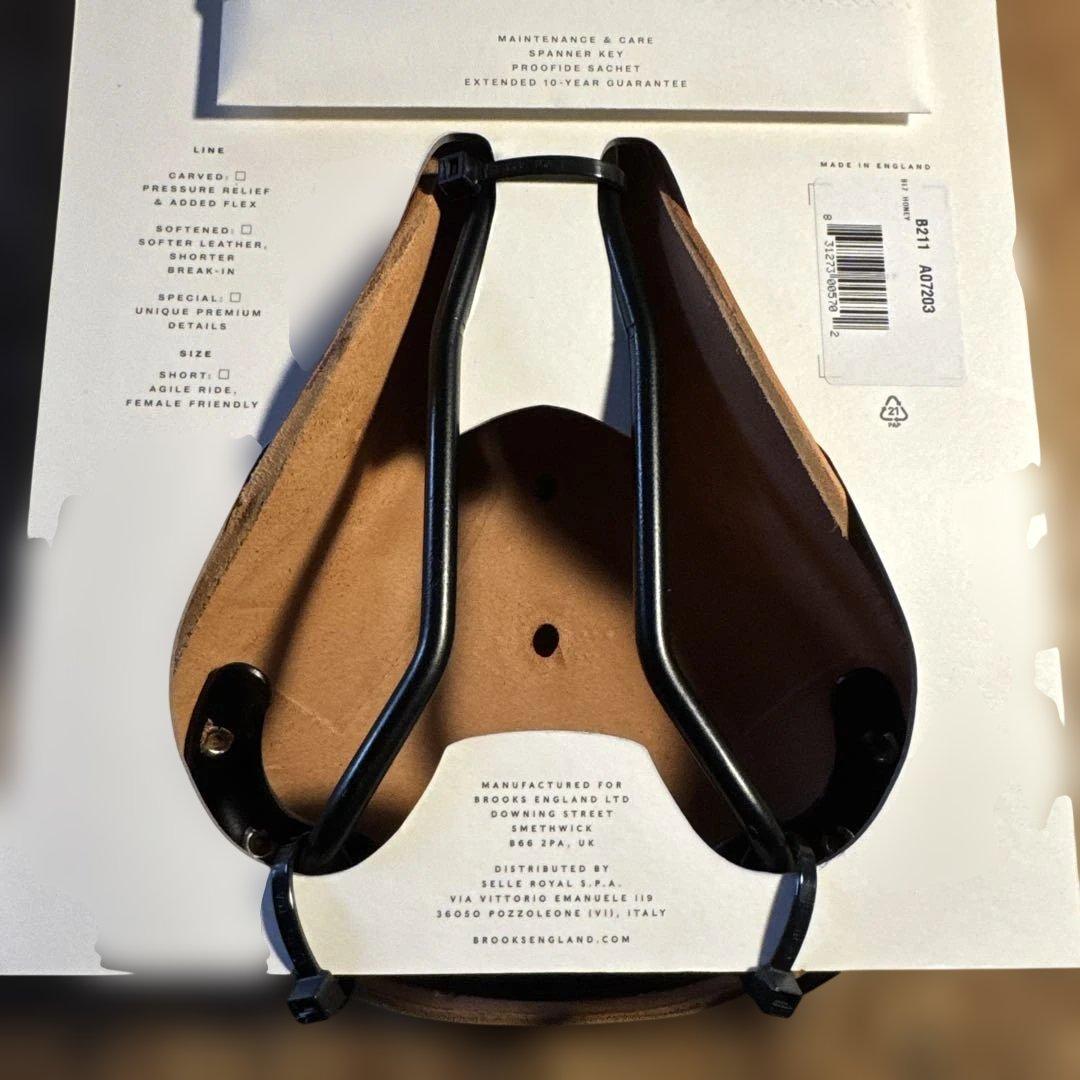 パーツ BROOKS B17 STANDARD HONEY