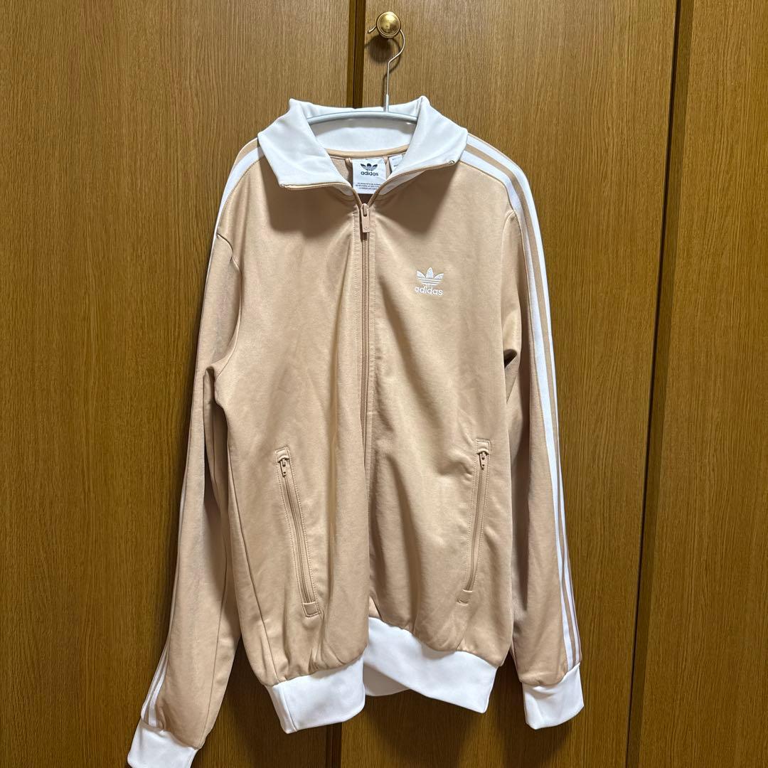 adidas トラックジャケット　公式