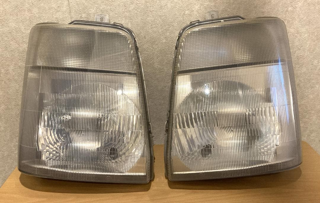 スズキ キャリィ DA63Tヘッドランプ左右セットレベライザー付き(本体のみ)