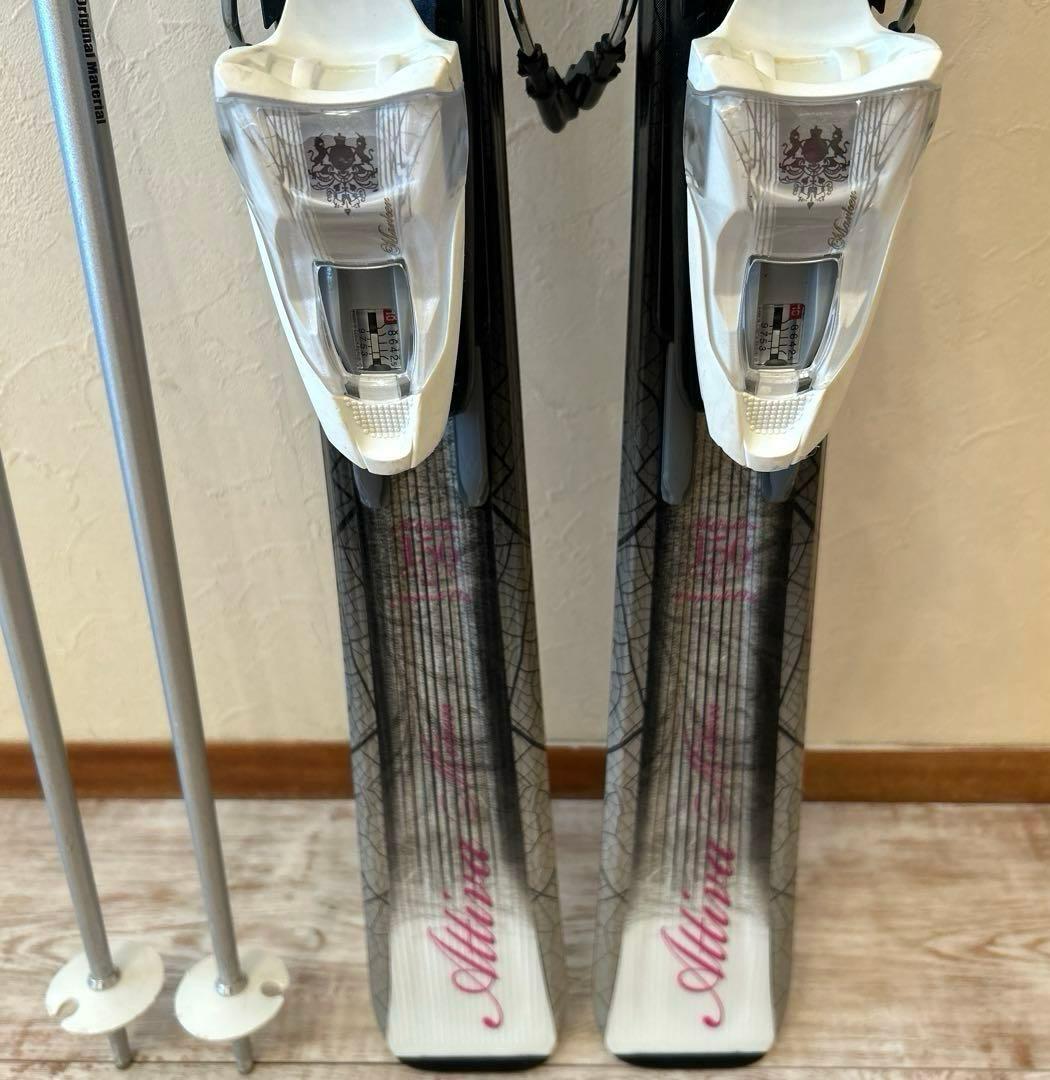 ◾️カービングスキーセット　スキー板156㎝　ブーツ25㎝ レディース用　女性用