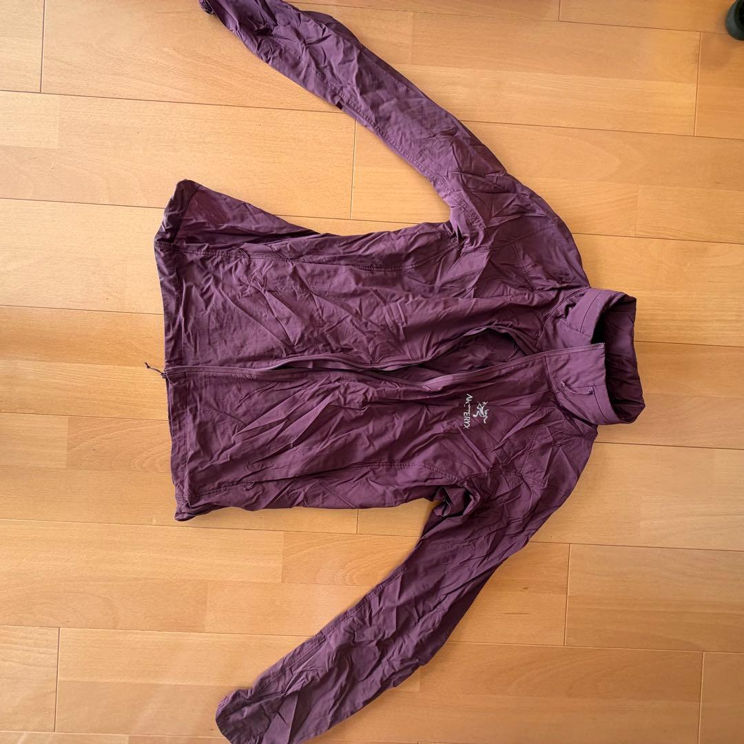 ARC'TERYX パープル ウィンドブレーカー S