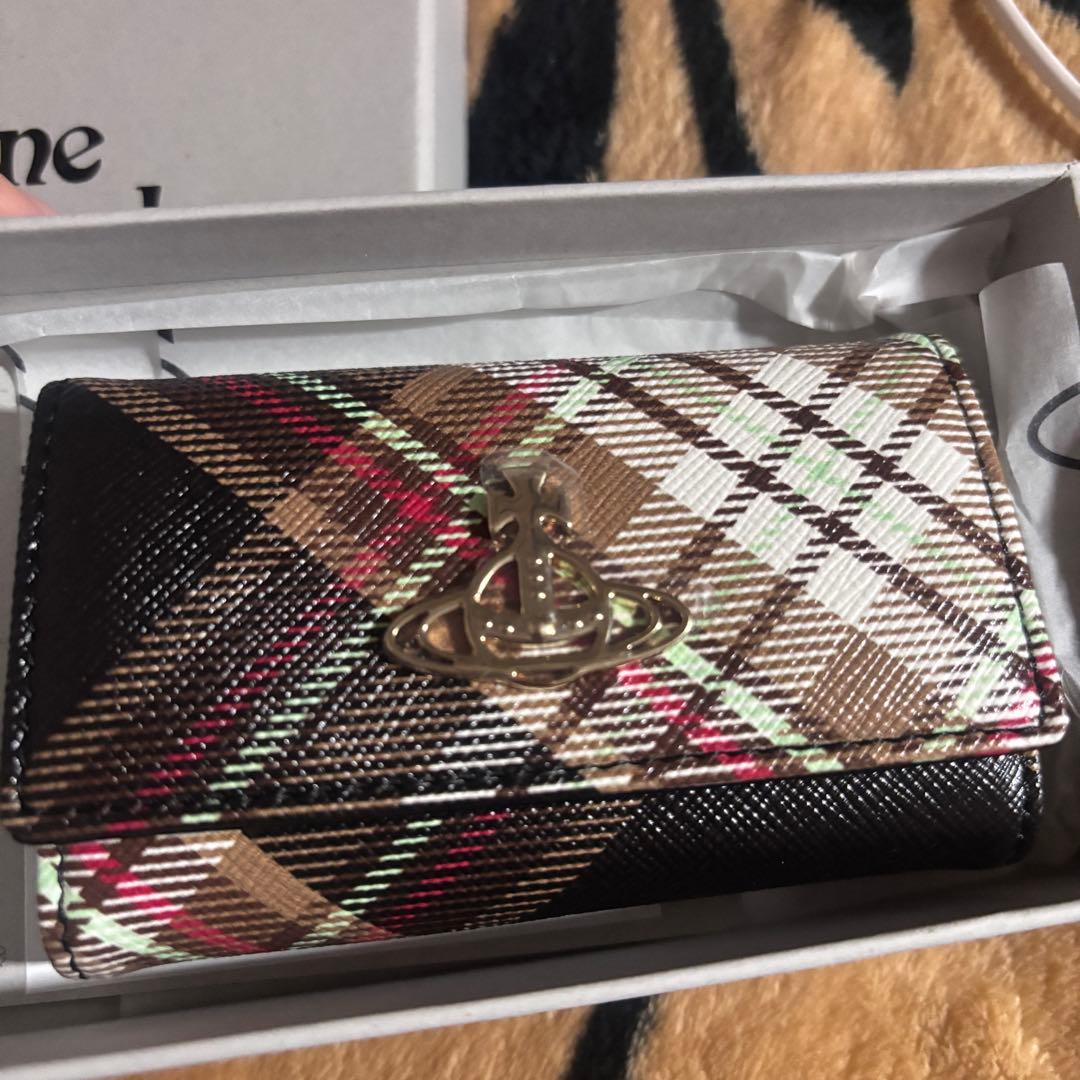 ワールド7　新品・未使用 箱付き　ヴィヴィアンウエストウッド 4連