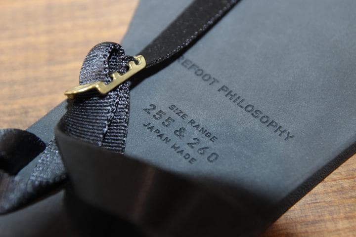 フットザコーチャー BAREFOOT SANDAL ７.５ ベアフットサンダル