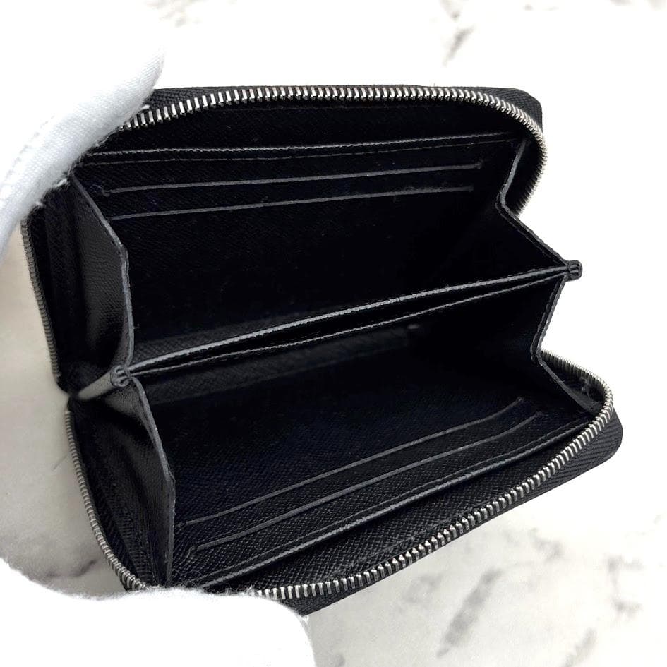 【超極美品】ルイヴィトン　エピ　ジッピーパース 　ブラック