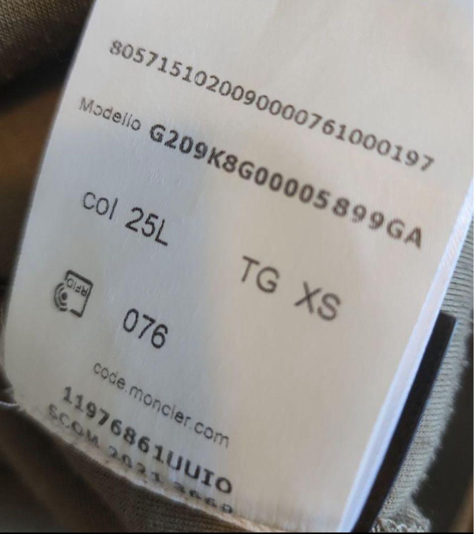 ★MONCLER　HYKE　トップス★