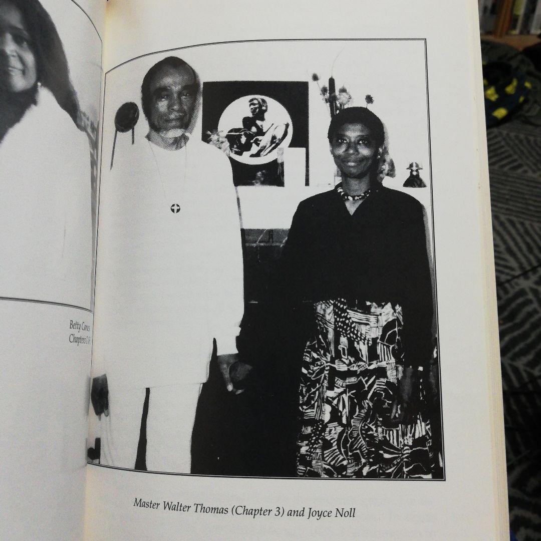 洋書 Company of Prophets by Joyce Elaine Noll