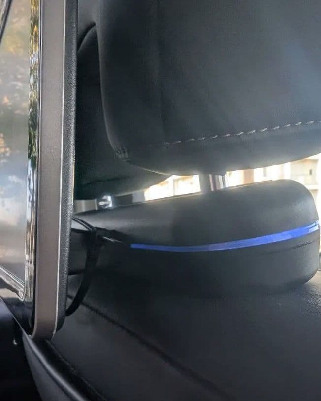 @rider　パイオニアカロッツェリアヘッドレストモニタTVM-PW910