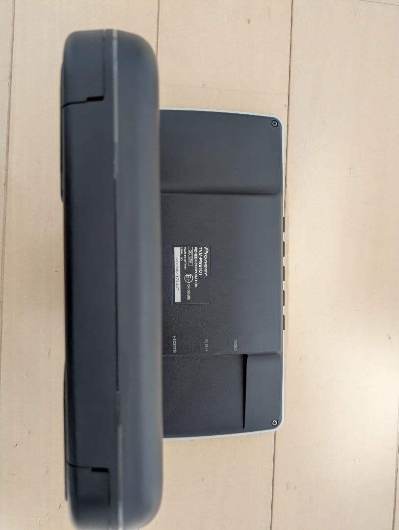 @rider　パイオニアカロッツェリアヘッドレストモニタTVM-PW910