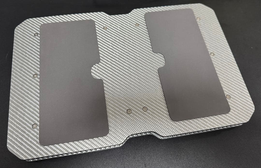 【カーボンモデル】PUNKWORKSHOP MINIBOX （PC用・静音化）