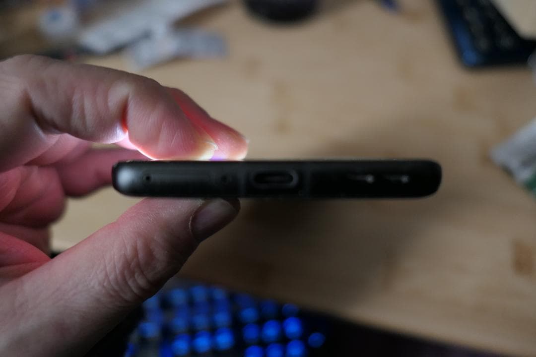 ジャンク【液晶割れあり】motorola Edge50 Pro