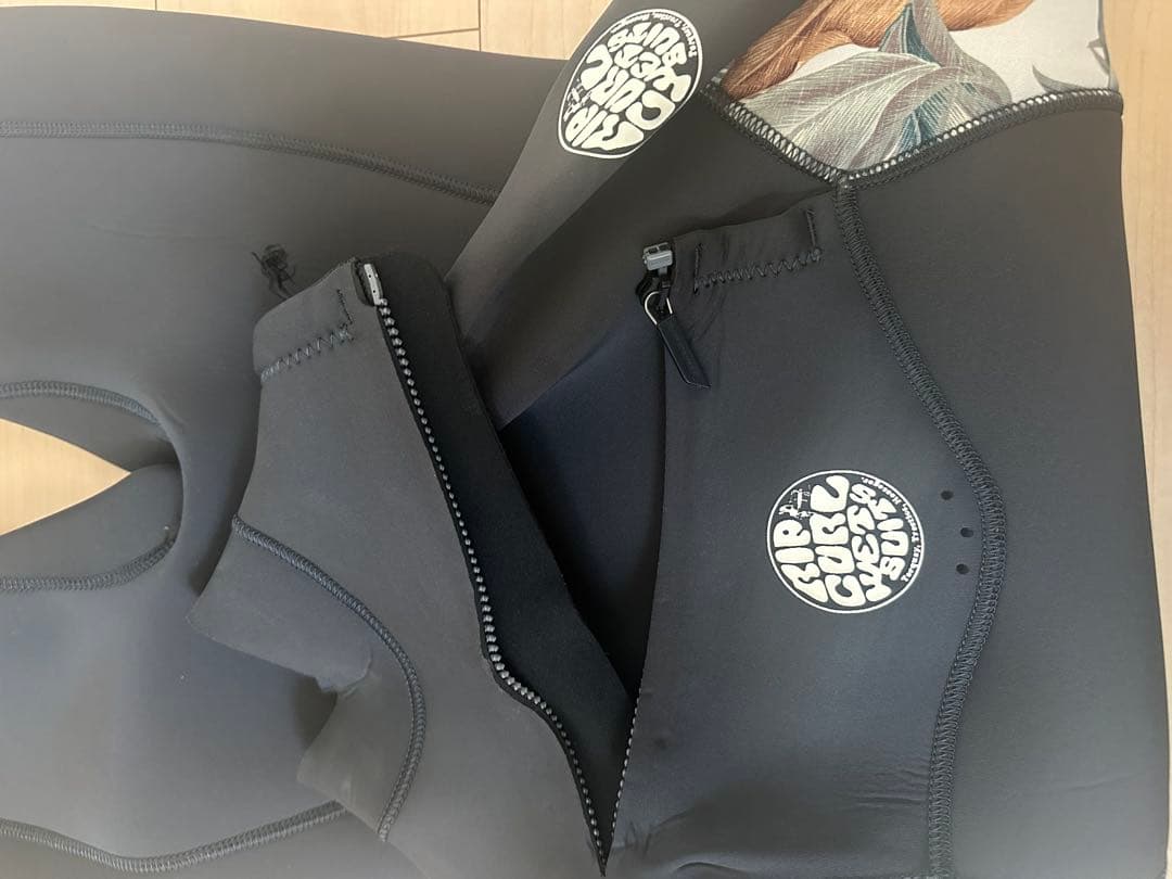 xrsrh.y✩サーフィン✩リップカールボディスーツ美品S