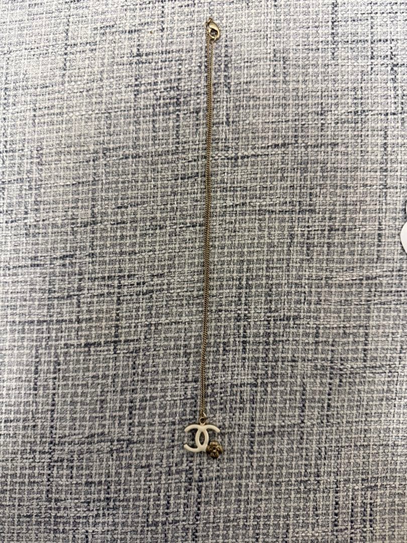 CHANEL CCロゴカメリアネックレス